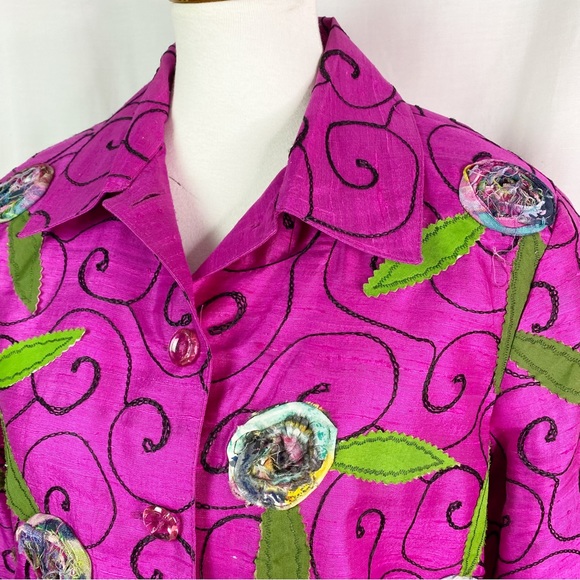 Vintage Fuchsia Pink Silk Blazer Jacket Flower Accents and Embroidery Med - Picture 4 of 8
